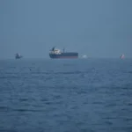 İrandan məhdudiyyət – Gündə on iki gəmi keçə bilər