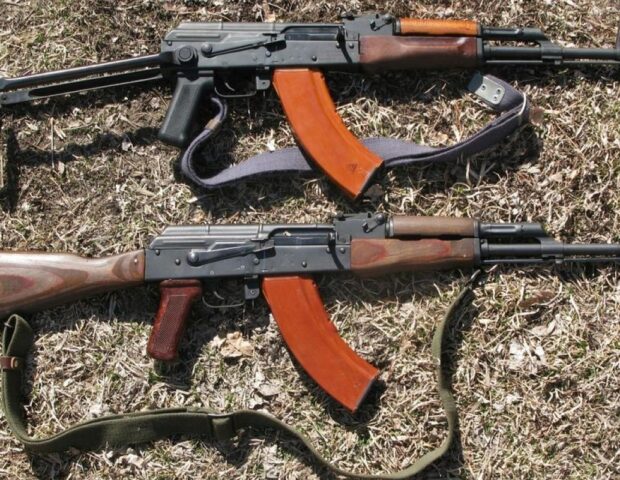 Qanunsuz saxlanılan silahlar aşkarlanıb