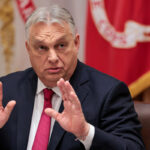 Orbanın yaxın çevrəsi ölkədən kapital çıxarır – İddia