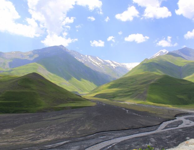 Qubanın füsunkar meşələri və otlaqları TƏHLÜKƏDƏ: Təbiəti məişət tullantılarından qorumasaq…