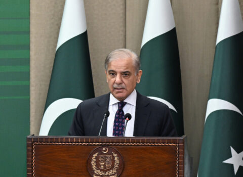 Şahbaz Şərif də atəşkəsin pozulduğunu təsdiqlədi