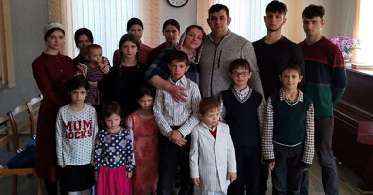 Azərbaycanda 5-dən çox uşağı olan qadınların sayı bilindi