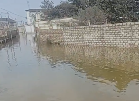 Buzovnada yağış suları ərazidən kənarlaşdırılır