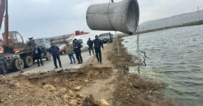 Puta gölündə su səviyyəsinin qarşısını almaq üçün əlavə beton boru quraşdırıldı