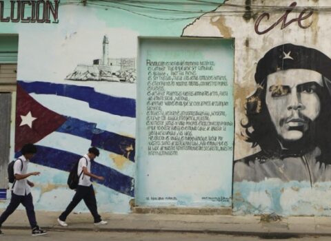 ŞOK: Sabiq Kuba liderinin Trampa gizli məktubu ortaya çıxdı – Görün nələr yazıb