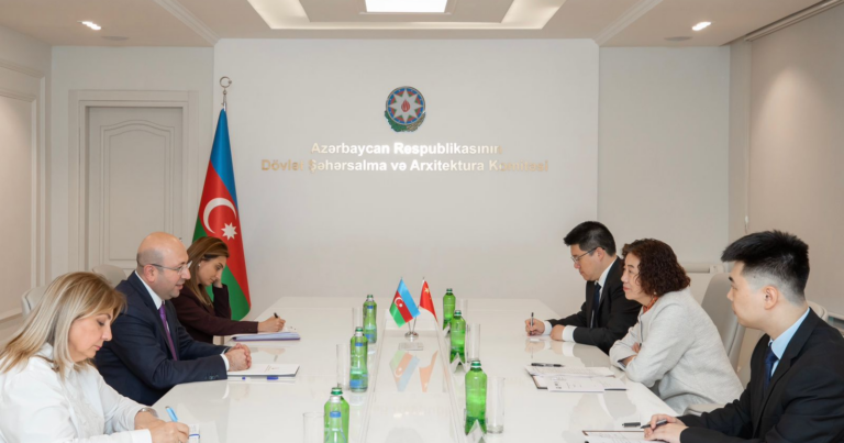 Azərbaycan və Çin arasında dayanıqlı şəhərsalma üzrə əməkdaşlıq müzakirə edilib