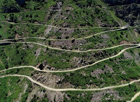 Dünyanın ən təhlükəli yolları açıqlandı: Zirvədəki qonşu ölkədir