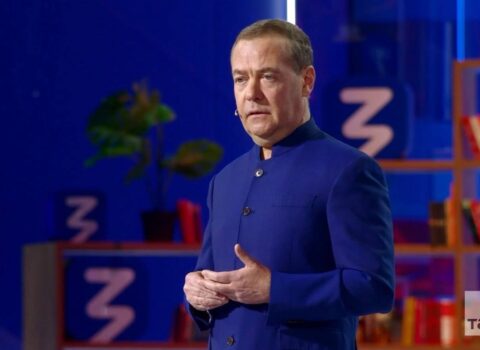 Medvedev ABŞ-ı tənqid etdi: “Prezidentləri oğurlayan ölkə vasitəçi ola bilməz”