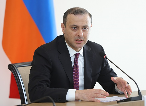 Qriqoryan Hikmət Hacıyevlə görüşəcək