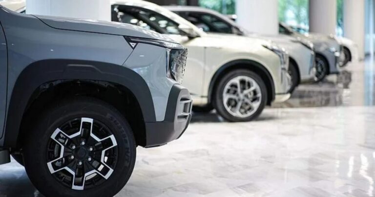 Maşın bazarında DURĞUNLUQ yaranıb – Avtomobillərə maraq NİYƏ AZALIB? – VİDEO