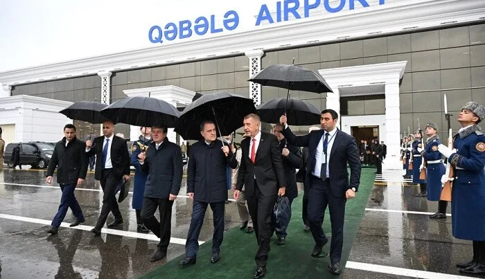 Babişin Azərbaycana səfəri başa çatdı