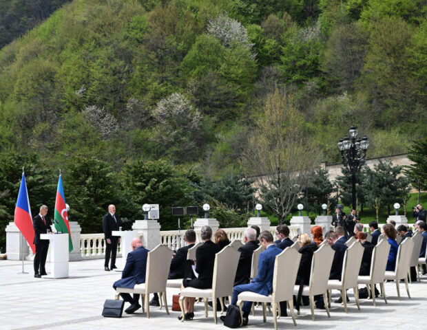 Prezident İlham Əliyev: Çexiya ilə çox fəal siyasi dialoqumuz var