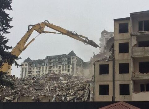 Bakıda 100 min bina söküləcək? – RƏSMİ
