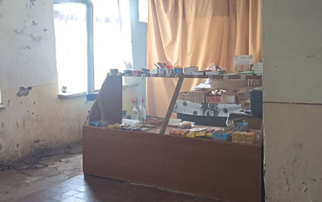 Bəzi məktəblərin bufetlərində nöqsan aşkarlandı – FOTO