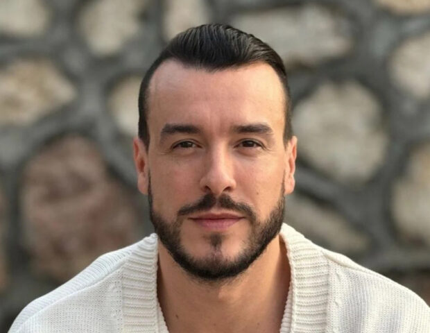 Cem Adrian sərbəst buraxıldı