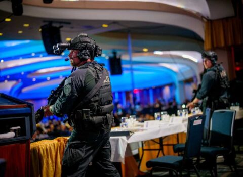 Trampdan ağılasığmaz ADDIM: Evakuasiyanı özüm gecikdirdim ki… – “Hilton”dakı atışmanın DETALLARI