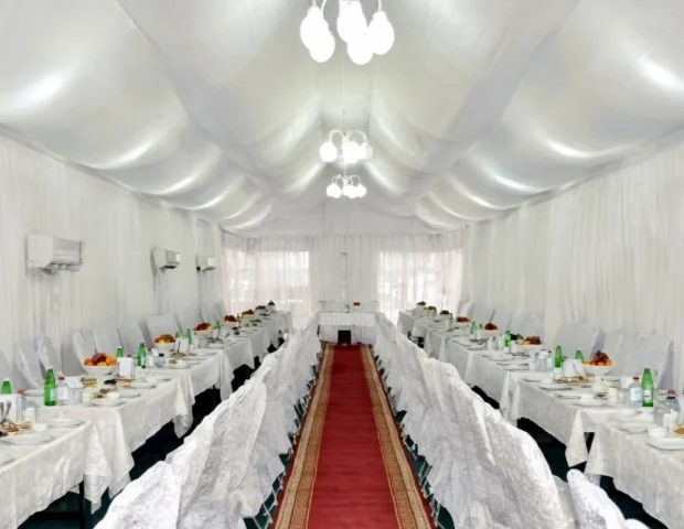 Molla pulu və təmtəraqlı ehsanlar — İslamda bu var?