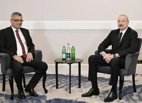İlham Əliyev Şimali Kipr prezidenti ilə görüşdü