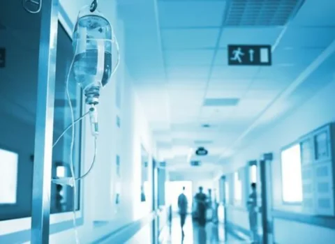 Dəm qazından zəhərlənən uşaqlardan biri Bakıya təxliyə olunub