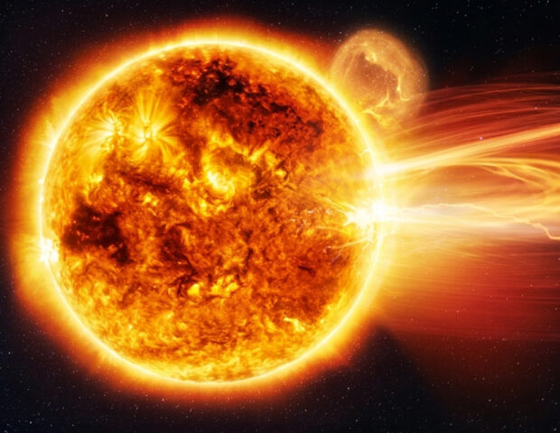 Günəşdə ard-arda üç güclü partlayış baş verdi