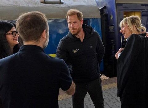 Şahzadə Harri Kiyevdədir – Video