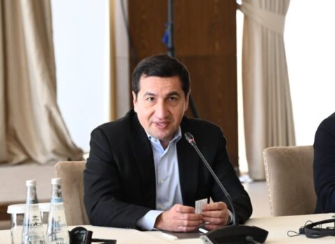 Regionda üç və çoxtərəfli əməkdaşlıq fayda verə bilər – Hikmət Hacıyev