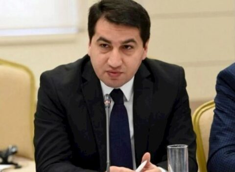 Hikmət Hacıyev: Bu tarixi abidələr “bərpa” adı altında… – VİDEO 