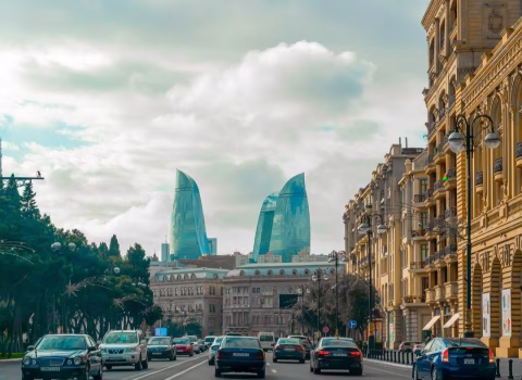 WUF13 ilə əlaqədar sərnişinlərə müraciət