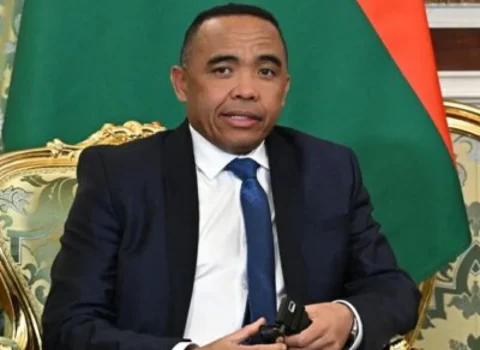 Bu ölkənin prezidentinə sui-qəsd OLUNDU