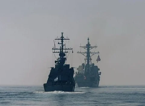 Hizbullah İsrail gəmisini vurdu