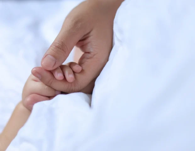 Bakıda 2 yaşlı körpə faciəvi şəkildə öldü