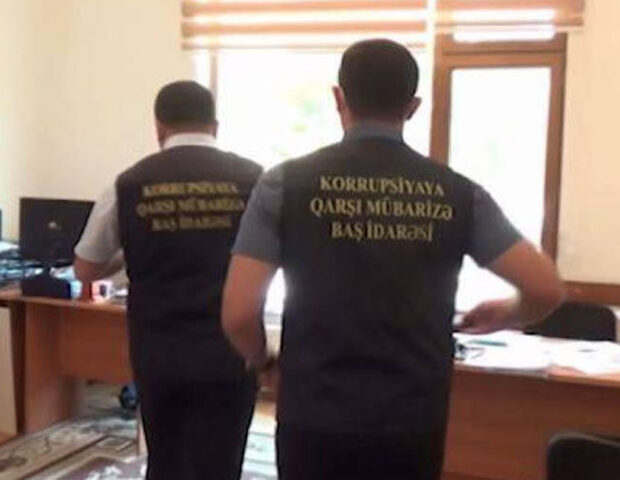 Rüşvətə görə 8 vəzifəli şəxs həbs OLUNDU