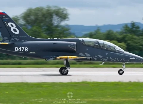 Çexiya Azərbaycana yeni hərbi təlim təyyarəsi təklif etdi