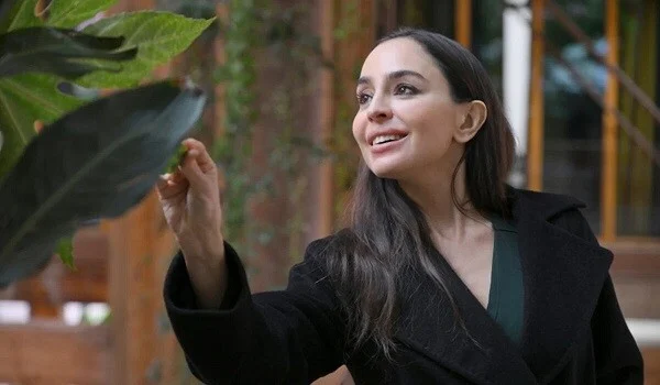 Leyla Əliyeva ona qolbağını bağışladı