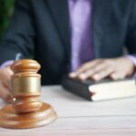 Faizlə borc vermək qanunidirmi?