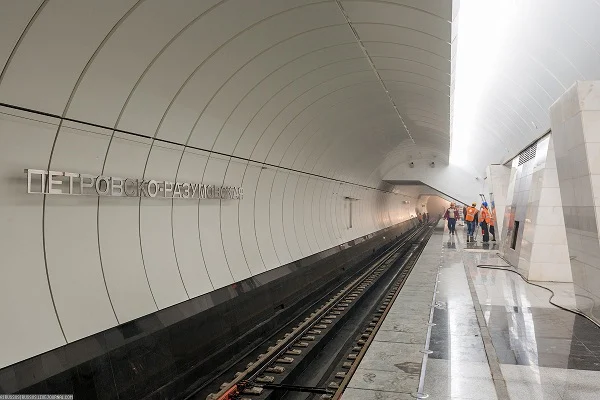Moskvada da metroda problem yarandı – Video
