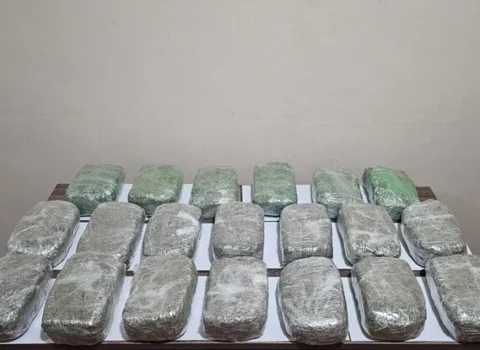 İranla sərhəddə 21 kq marixuana aşkarlandı