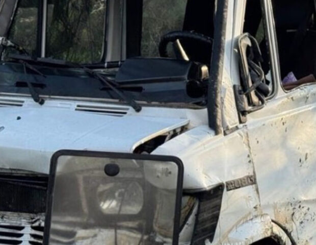 Şagirdləri daşıyan mikroavtobus aşıb – FOTO – VİDEO