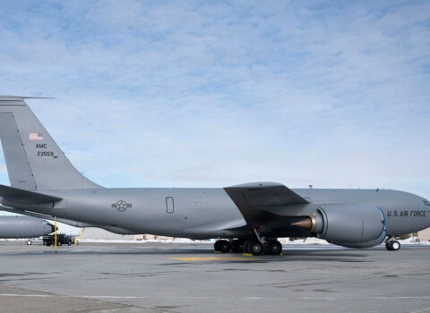 TƏCİLİ! ABŞ-ın nəhəng hərbi təyyarəsi darmadağın edildi