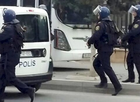 Məşhur restoranda insident – SAXLANILAN VAR