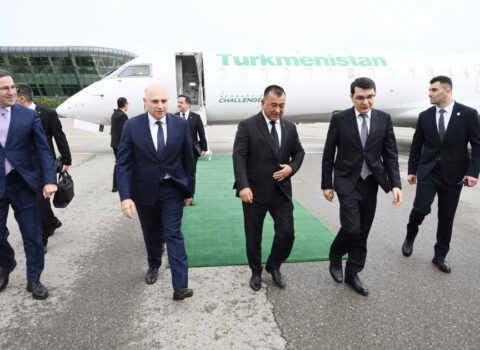 Türkmənistanın Nazirlər Kabineti sədrinin müavini Azərbaycana səfərə gəlib – FOTO