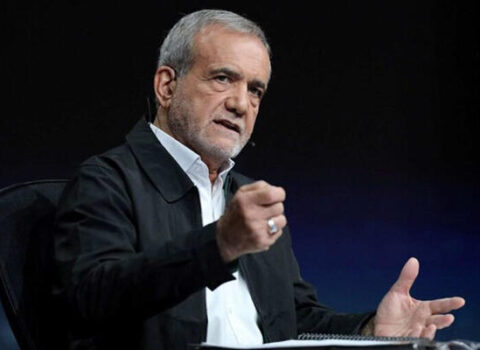 Pezeşkiandan Trampın hədəsinə cavab