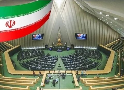 Tehranın Hörmüz planı: İllik 15 milyard dollar gəlir və…