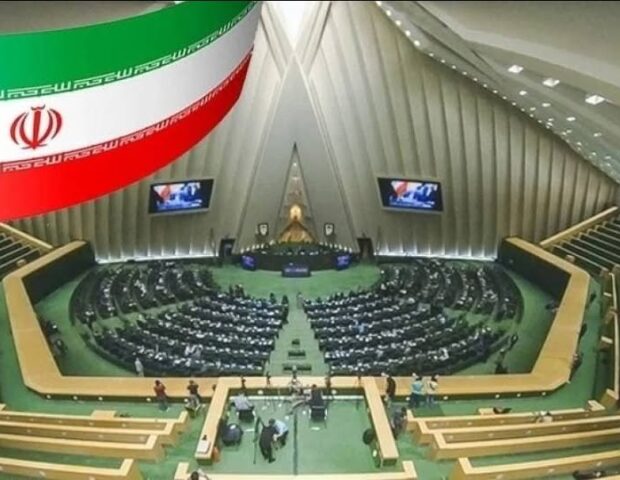 Tehranın Hörmüz planı: İllik 15 milyard dollar gəlir və…