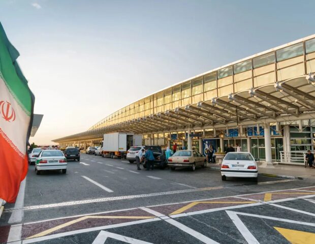 Tehranda uçuşlar bərpa edildi