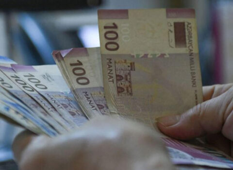Ölkədə orta aylıq əməkhaqqı 1 915 manat OLDU