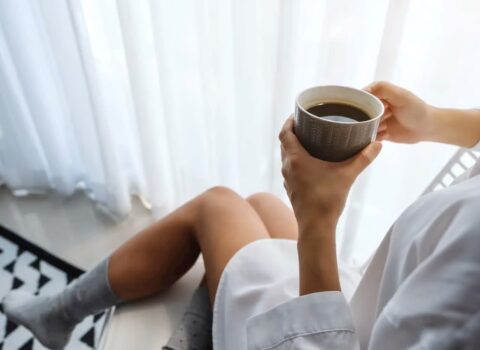 Qəhvəni acqarına içməyin zərəri ilə bağlı həqiqət tam fərqli çıxdı