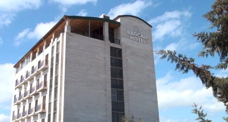 Azərbaycanda məşhur hotelin fəaliyyəti dayandırıldı