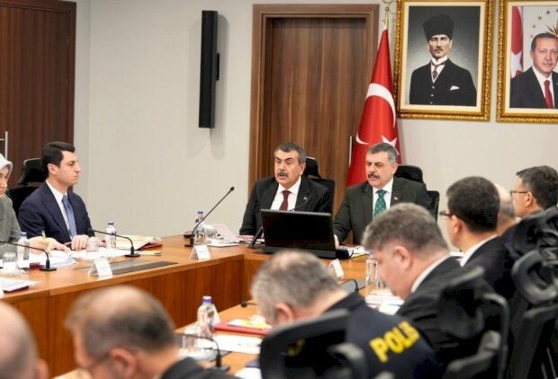 Məktəbləri polis qoruyacaq – YENİ QƏRAR