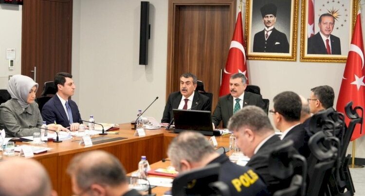 Məktəbləri polis qoruyacaq – YENİ QƏRAR Məktəbləri polis qoruyacaq – YENİ QƏRAR